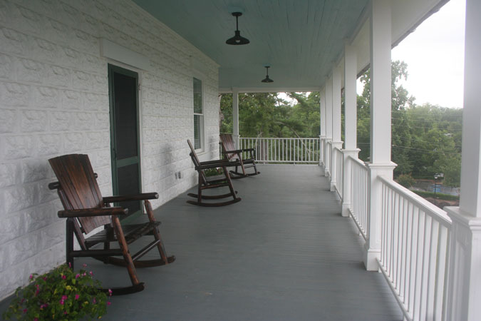porch on second floor 