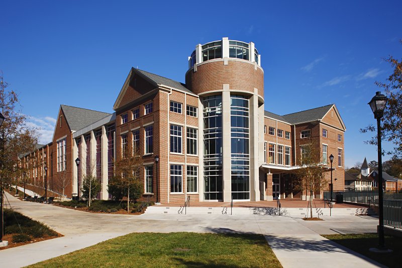 Dahlonega's recreation center outside building