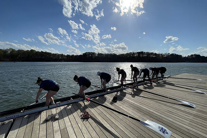 rowing students 