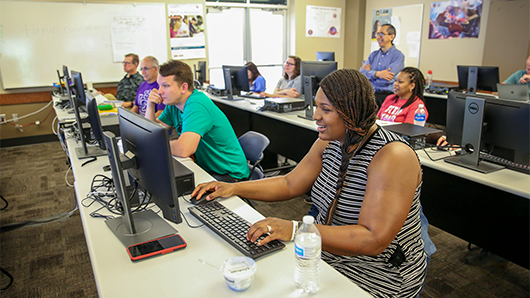 agent initiative students in the computer lab