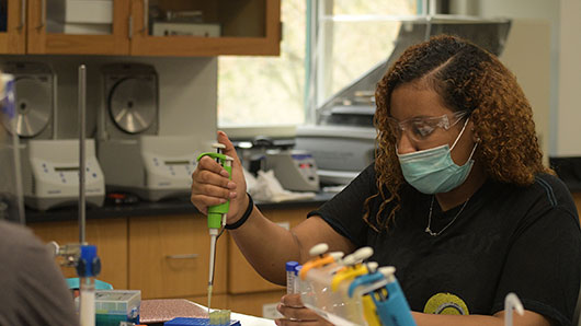 student working in chemistry lab