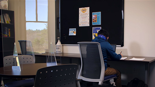 student in tutoring center