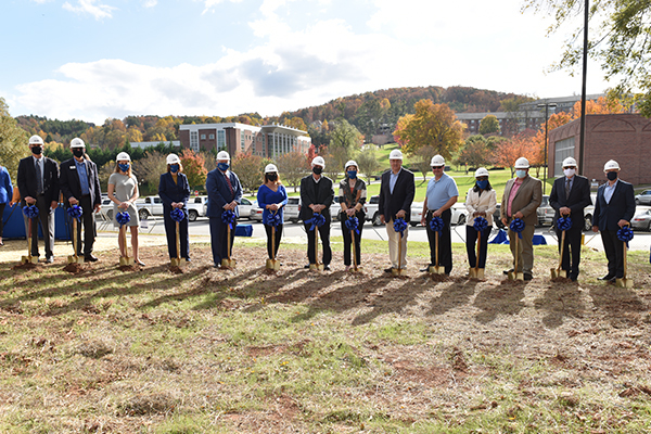 UNG business college holds groundbreaking for new Cottrell Center