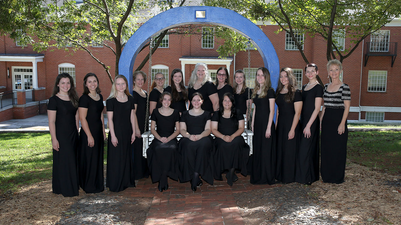 Le Belle Voci performs at annual state conference