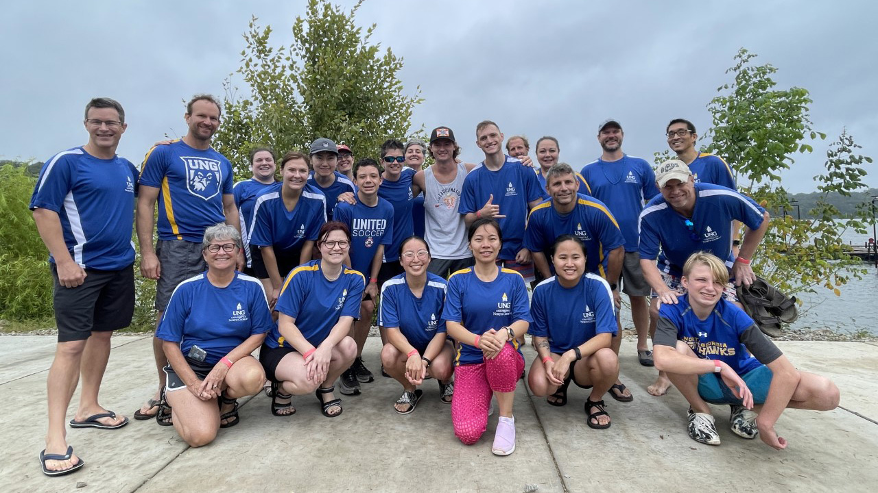 Dragon boat team  wins gold on Lanier