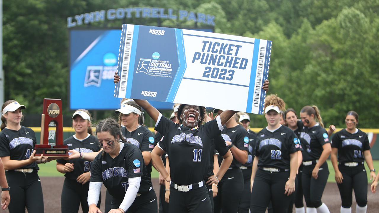 NCAA Softball Tickets