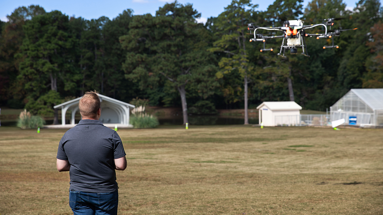 Students learn, use precision agriculture