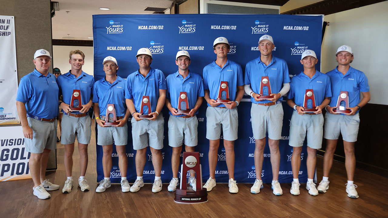 Men's golf team is national runner-up