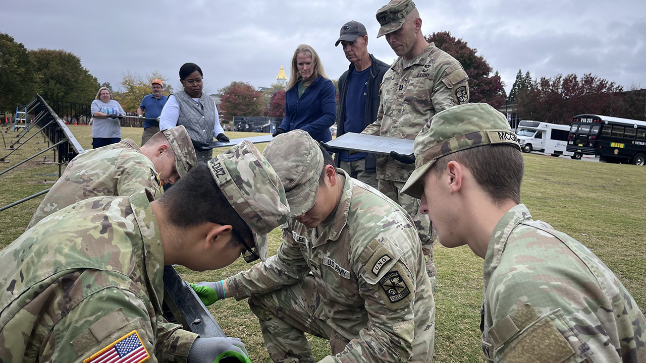 Cadets help assemble 'Wall That Heals'