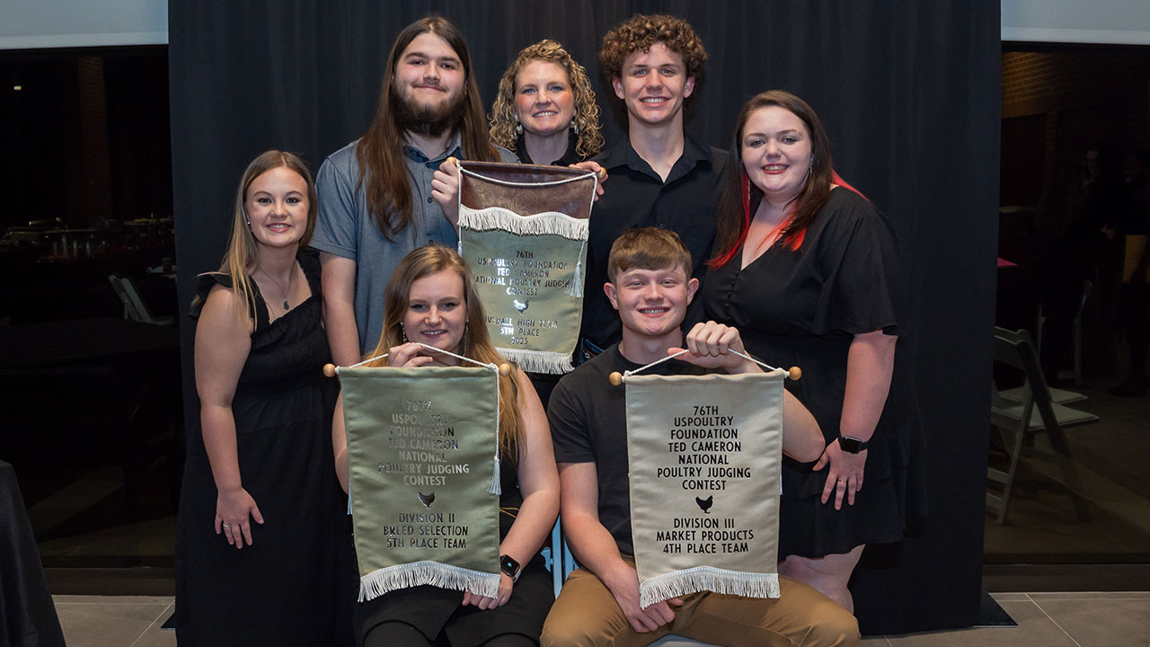 Poultry students shine at national contest