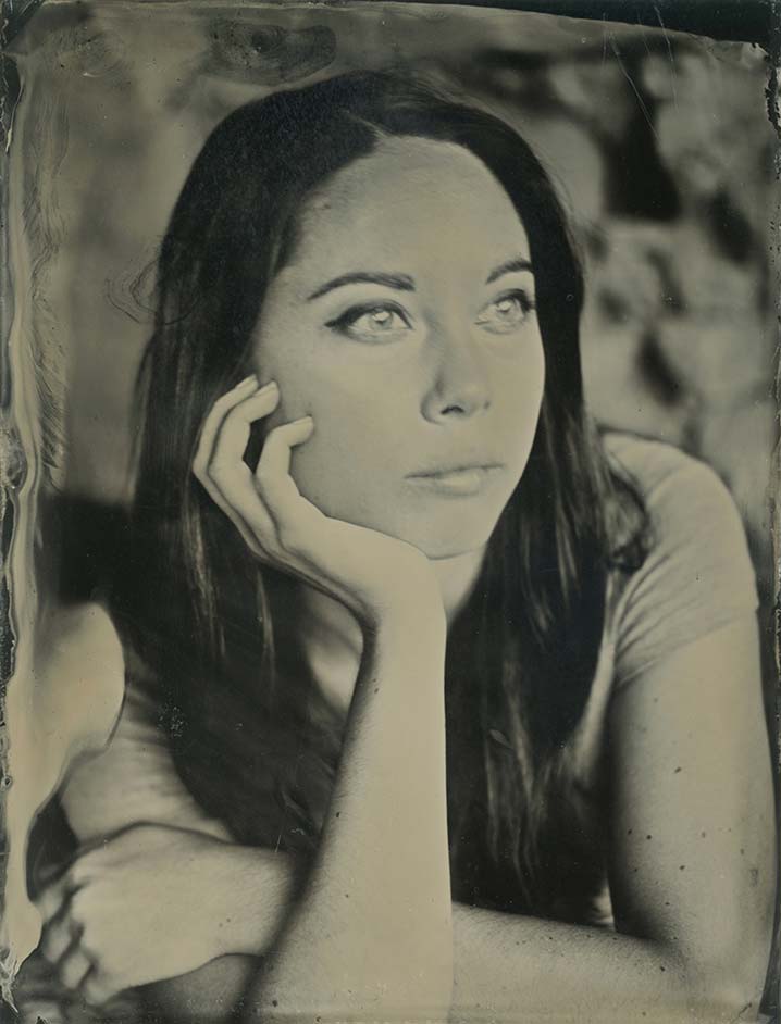  black and white headshot of Rachel